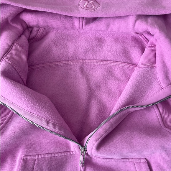 Lululemon Athletica Scuba Oversized Half Zip in Dahlia Mauve - Picture 6 of 8